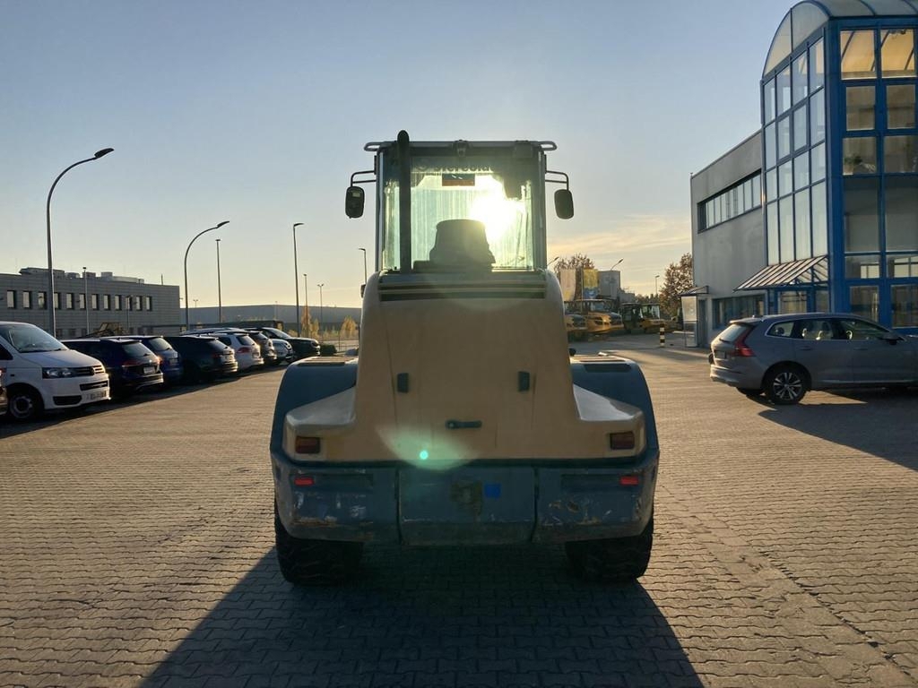 liebherr-l-514,447a2fc0-3.jpg