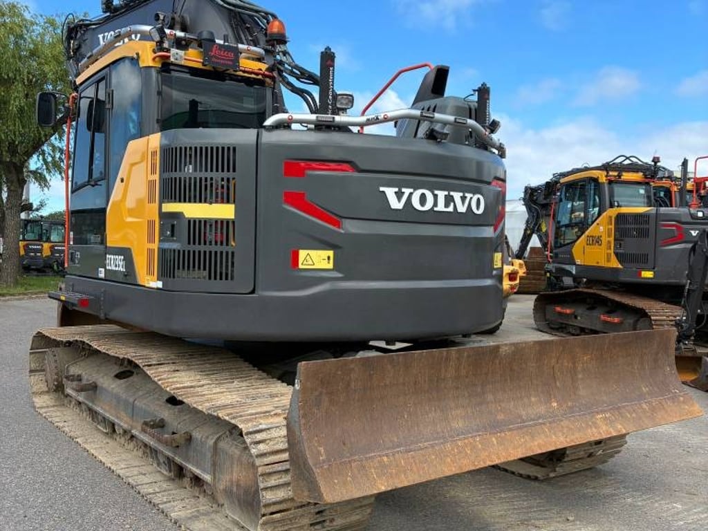 volvo-ecr-235-el,29ba6013.jpg