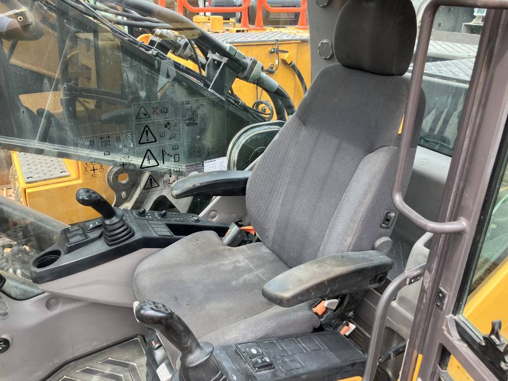 volvo-ec-480-e-l,c6c4c8b1.jpg