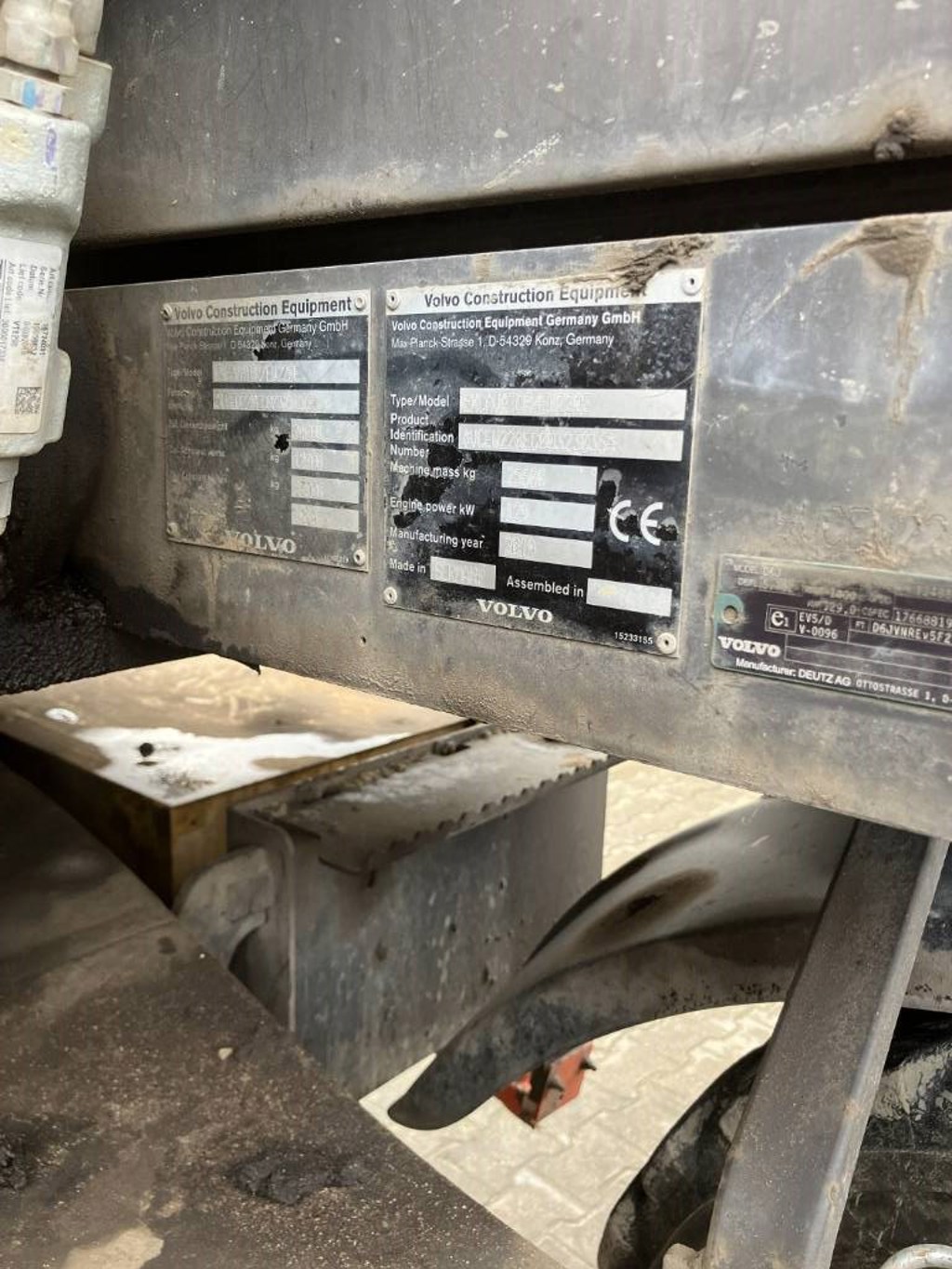 volvo-ew-220-e,9c2ddf19.jpg