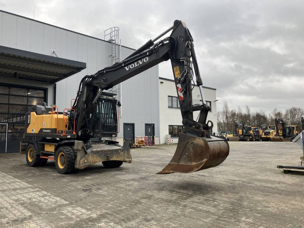 volvo-ew-220-e,c81d3f15.jpg