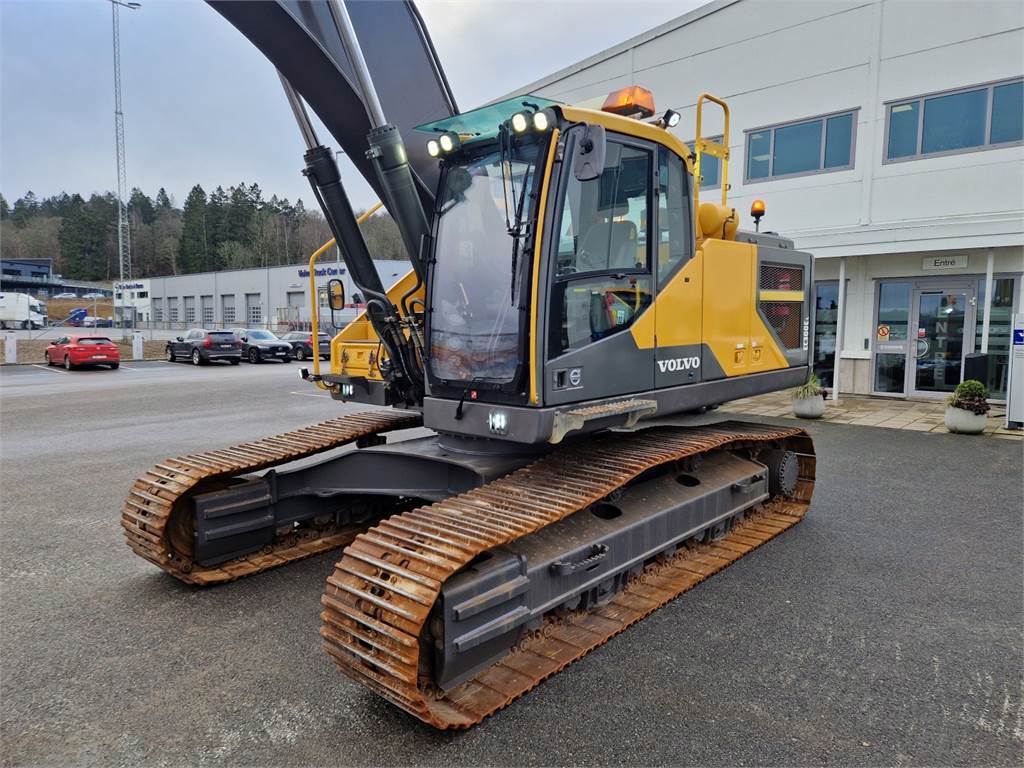 volvo-ec300el-aaf6,ec300el_310685a-19.jpg