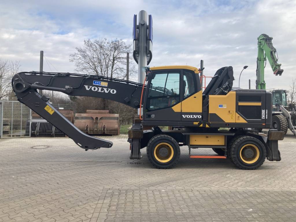 volvo-ew-200-e-mh,bfdcda87.jpg