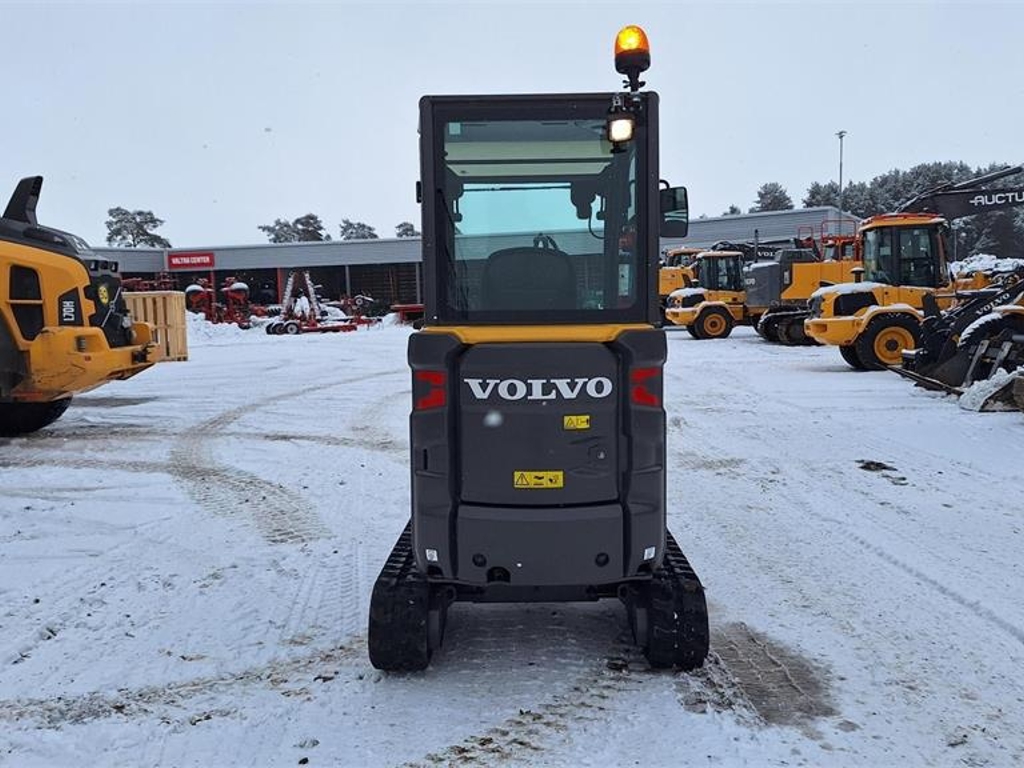 volvo-ec18e,ec18e_19436a-ec18e16436(4).jpg