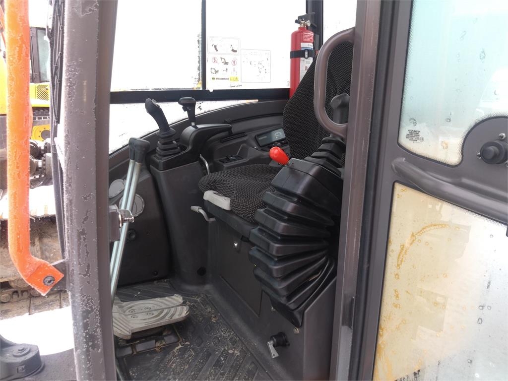 volvo-ec18e,ec18e_19436a-ec18e16436(9).jpg