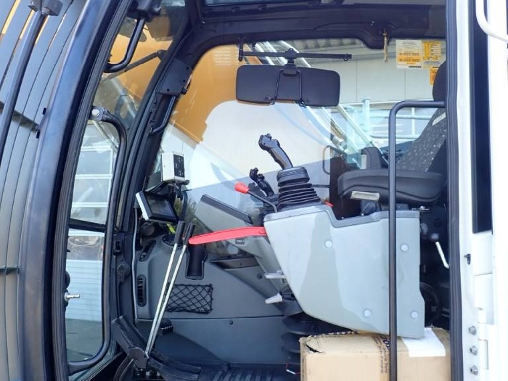 liebherr-r-922-lc,629ab56d.jpg