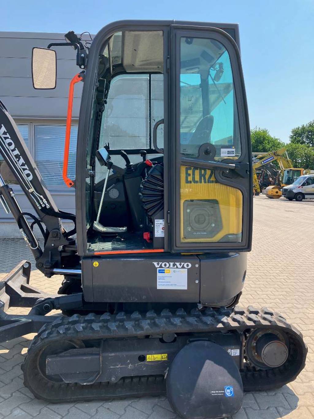 volvo-ecr-25-electric,63f78b7e.jpg