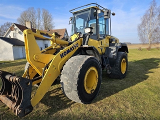 Komatsu WA200-7