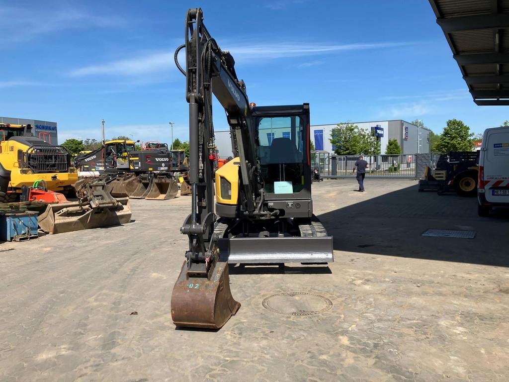 volvo-ecr-50-f,018136e9-3.jpg