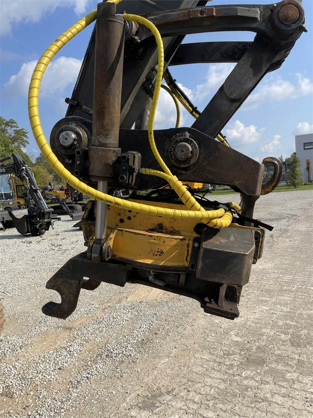 volvo-ec-180-b-lc,10edd87e.jpg