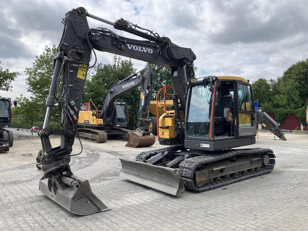 volvo-ecr-145-el,35a3fd7b-2.jpg
