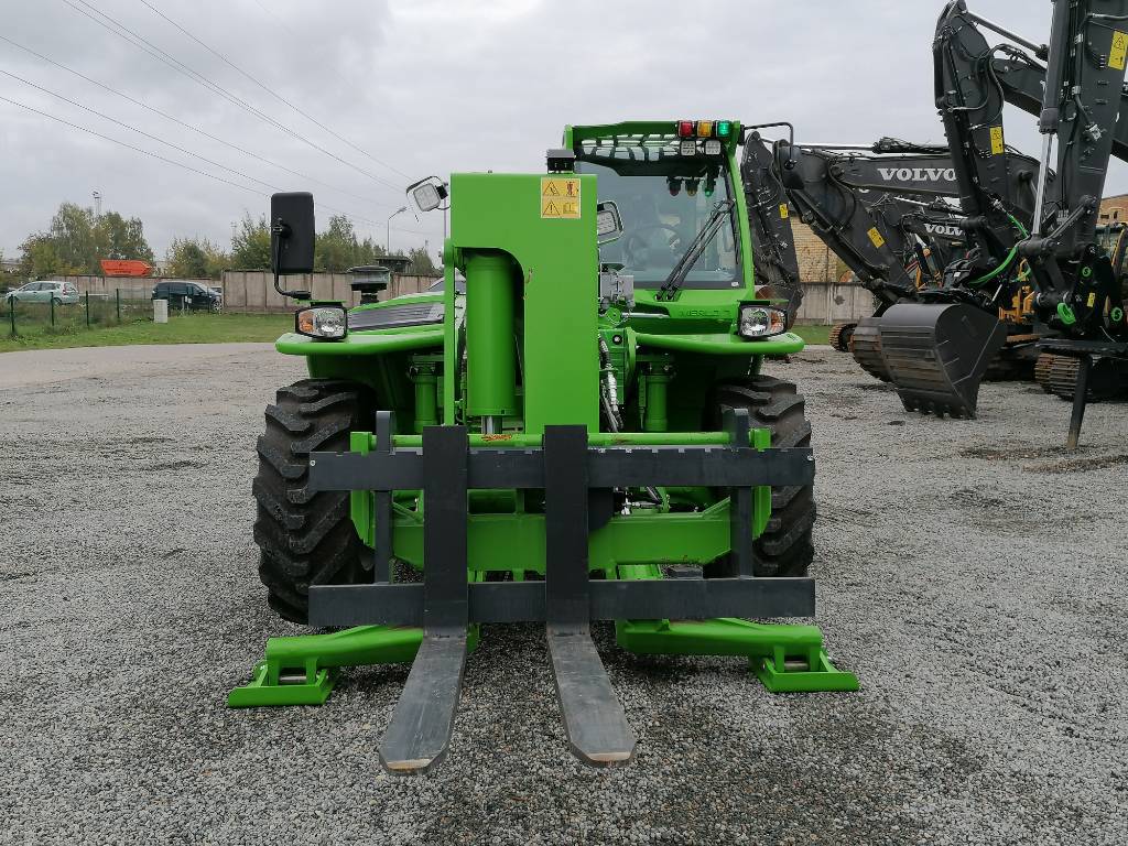 merlo-p40-17cs-top,e1e321d3.jpg
