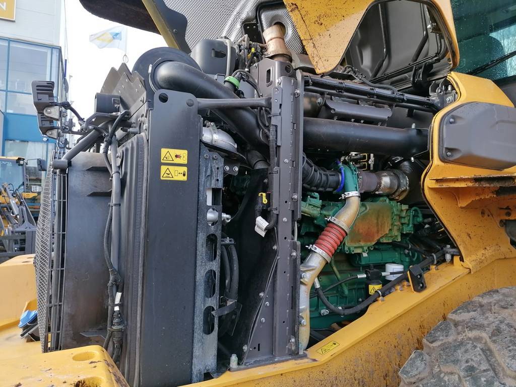 volvo-l-90-h,d240a995.jpg