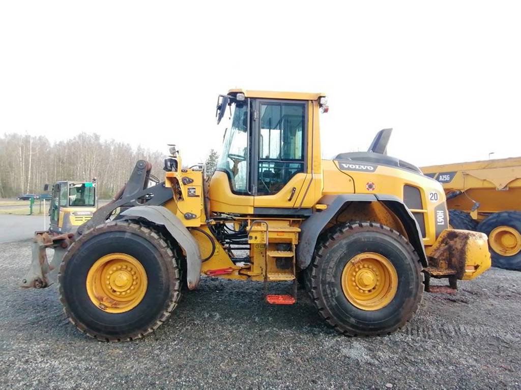 volvo-l-90-h,fb1c3377.jpg