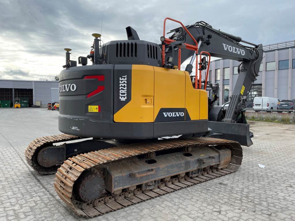 volvo,ecr235el_311550a-img_4420(medium).jpg