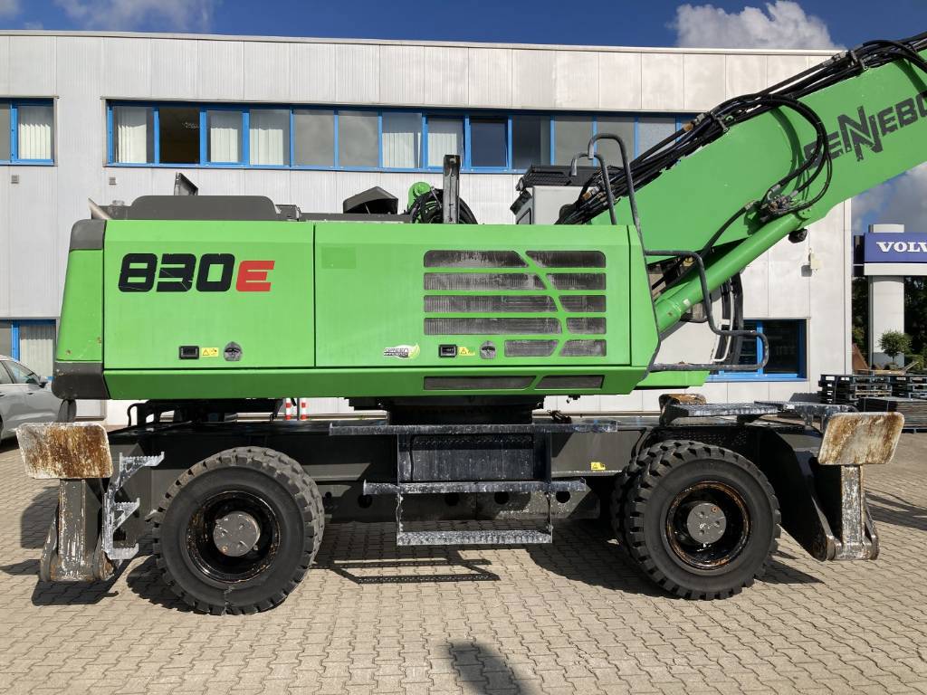sennebogen-830-m,156151cf.jpg