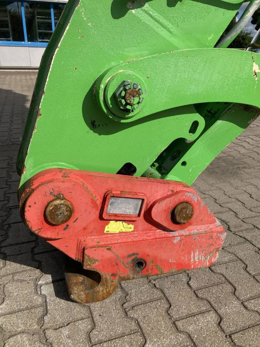 sennebogen-830-m,22f0c45b.jpg