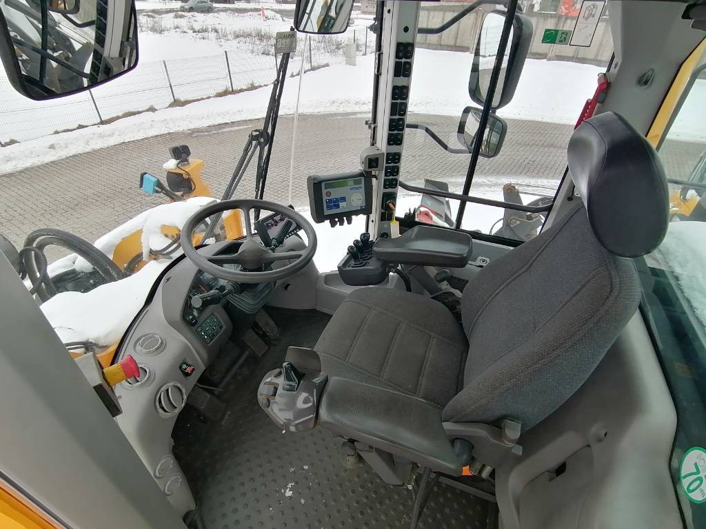 volvo-l-180-h,a671760c.jpg