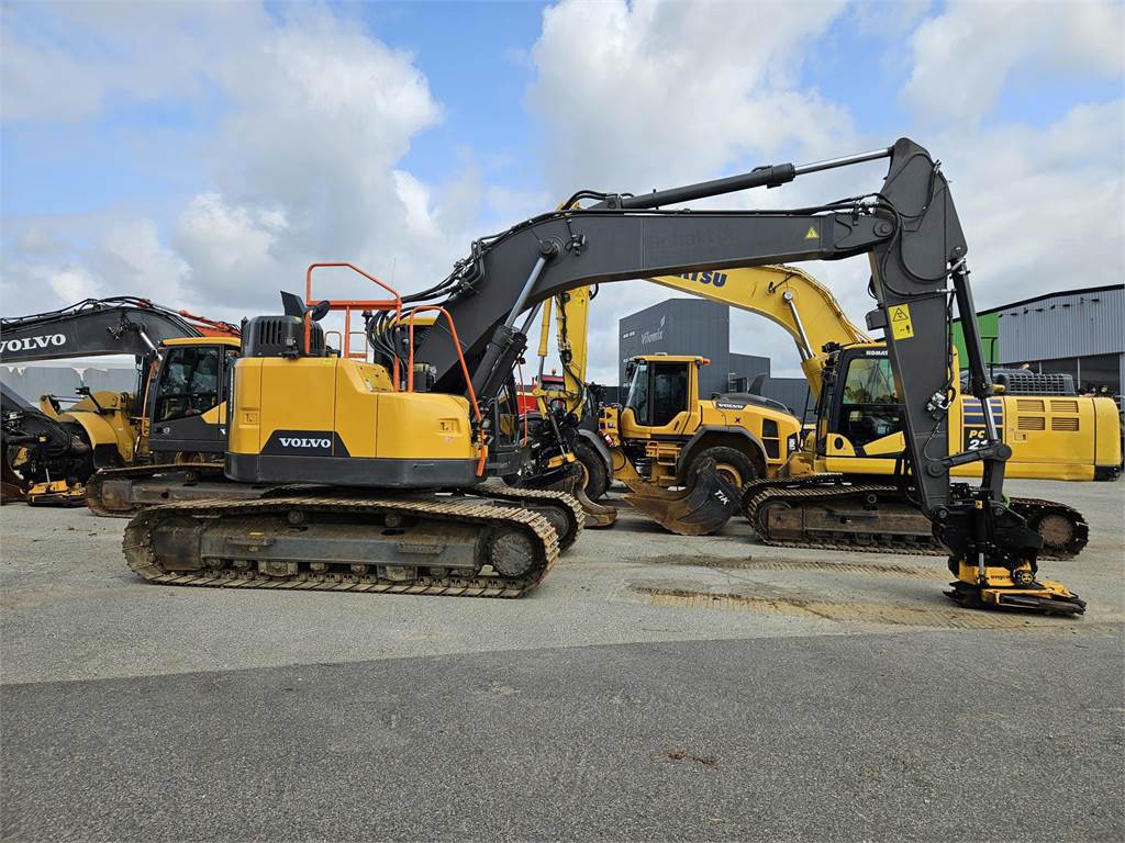 volvo-ecr23-eea1,ecr235el_315032a-1000007477.jpg
