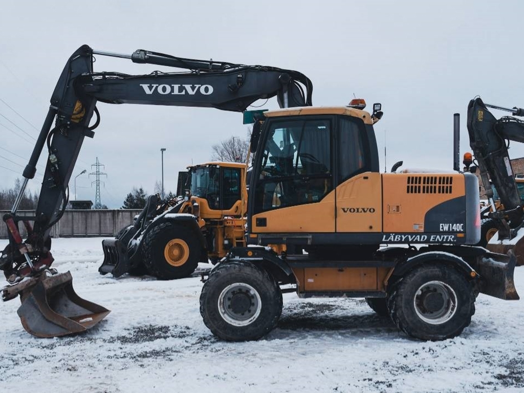 volvo-ew-140-c,cca74b8b.jpg