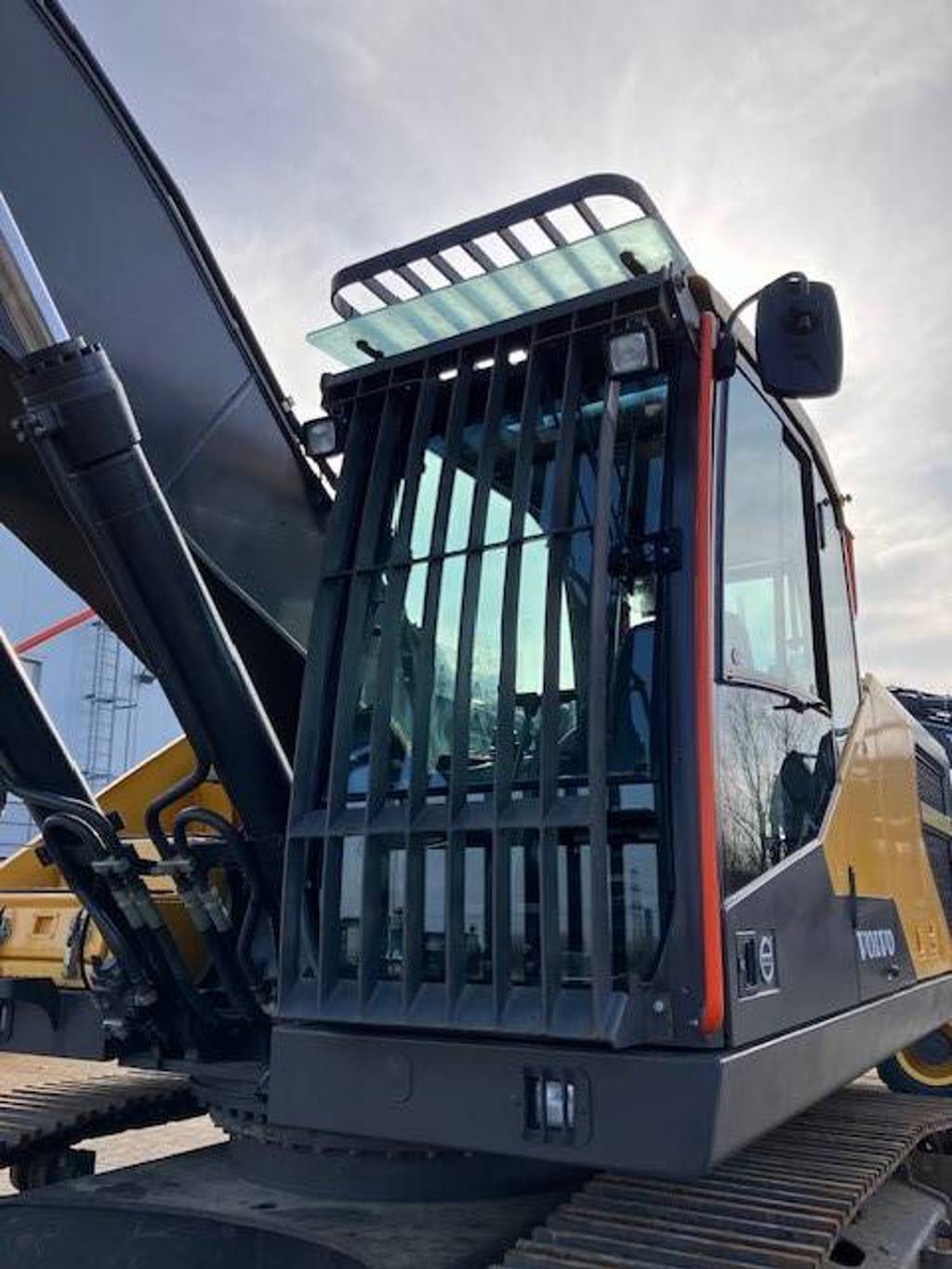 volvo-ec-300-enl-neues-fahrwer,15d69ab9.jpg