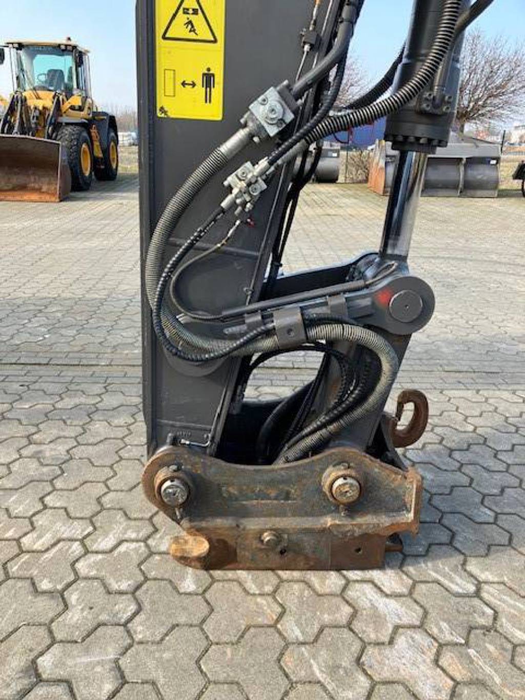 volvo-ec-300-enl-neues-fahrwer,572fb61b.jpg