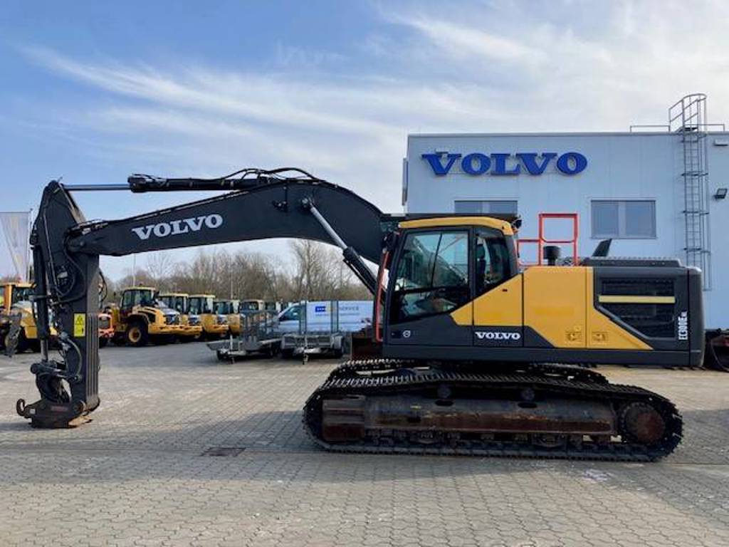 volvo-ec-300-enl-neues-fahrwer,e725ba86.jpg