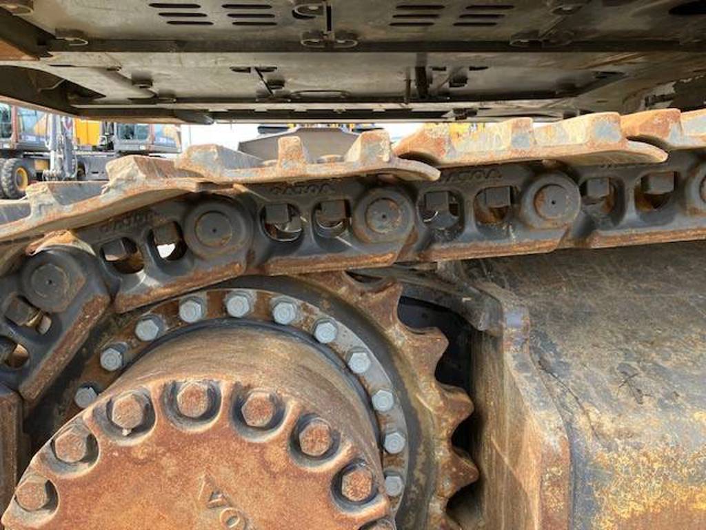 volvo-ec-300-enl-neues-fahrwer,feed6f59.jpg