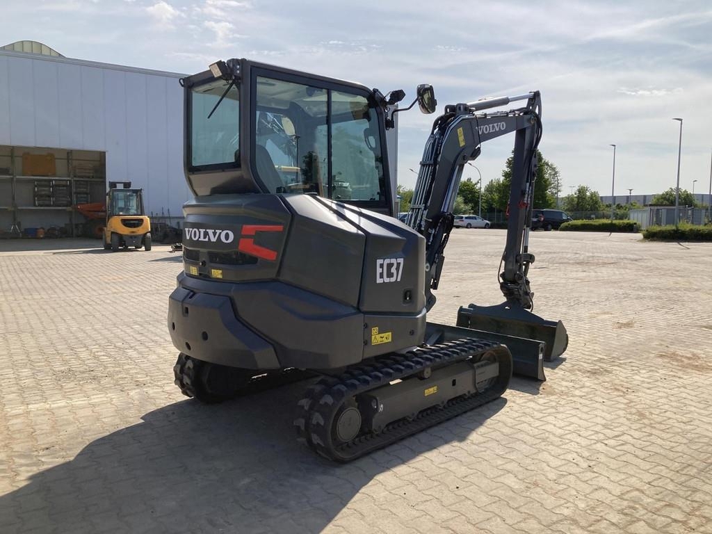 volvo-ec-37-f,352f25f9-14.jpg