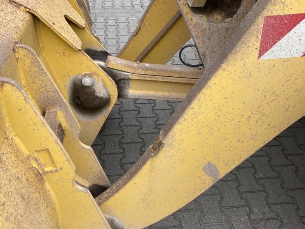 komatsu-wa-470-8,5fd9e76d.jpg
