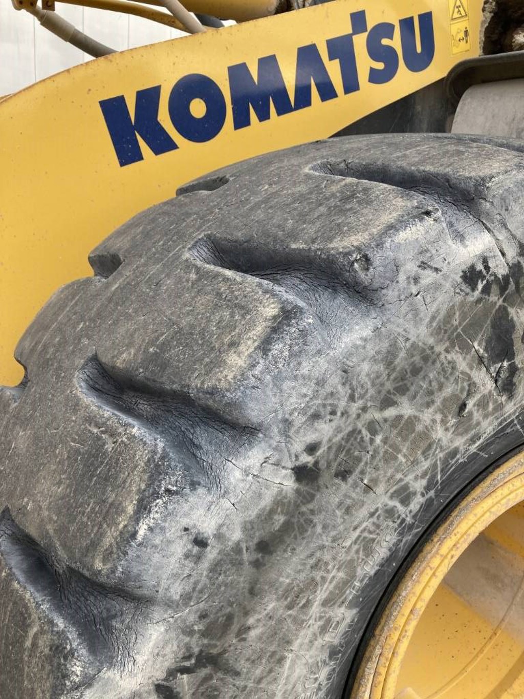 komatsu-wa-470-8,fe3748a5.jpg