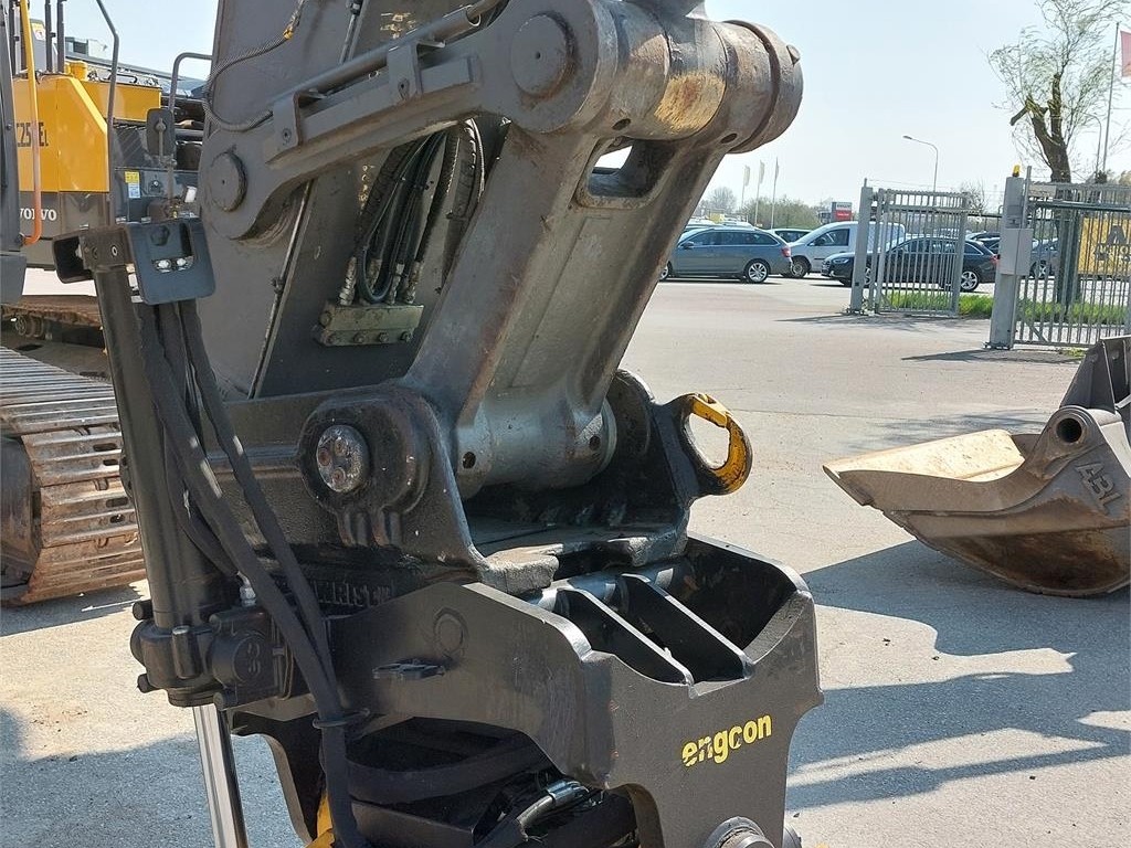 volvo-ec-5c3f,ec250e_320134-ec250el320134(9).jpg