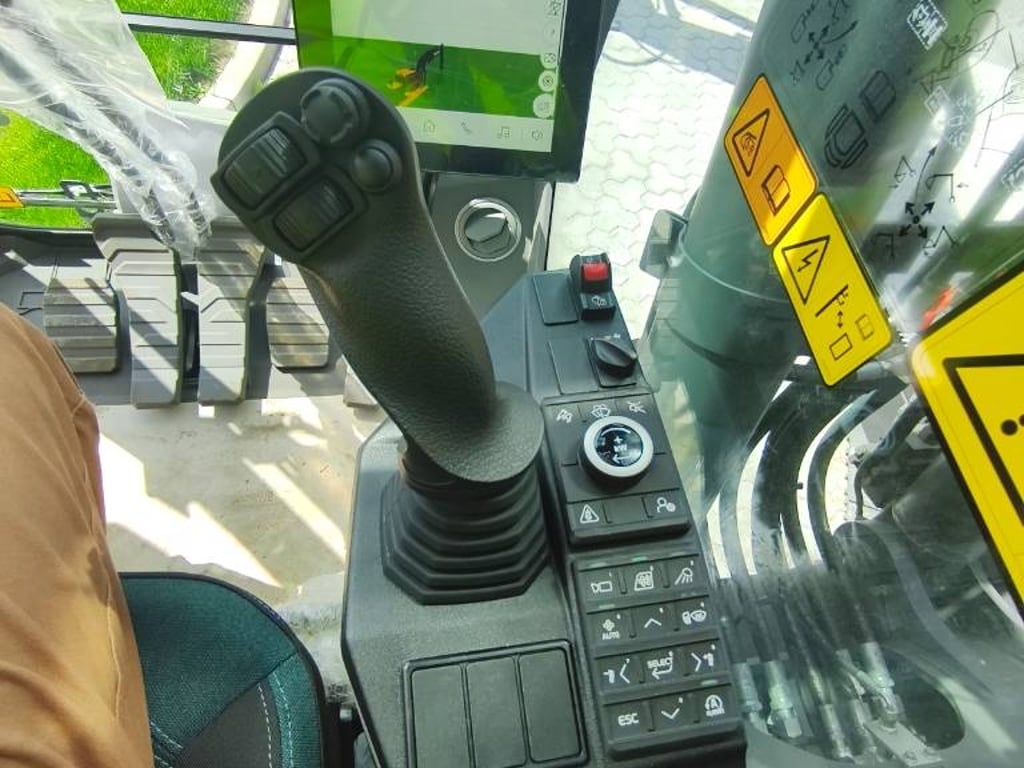 volvo-ec-230,504c0121.jpg
