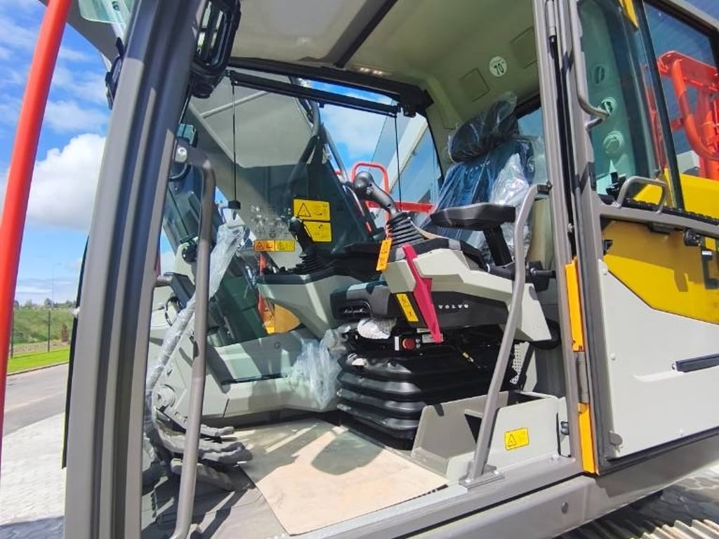 volvo-ec-230,e478693b.jpg