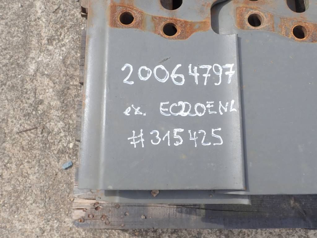volvo-600-mm-3-stegbodenplatte,3c416113.jpg
