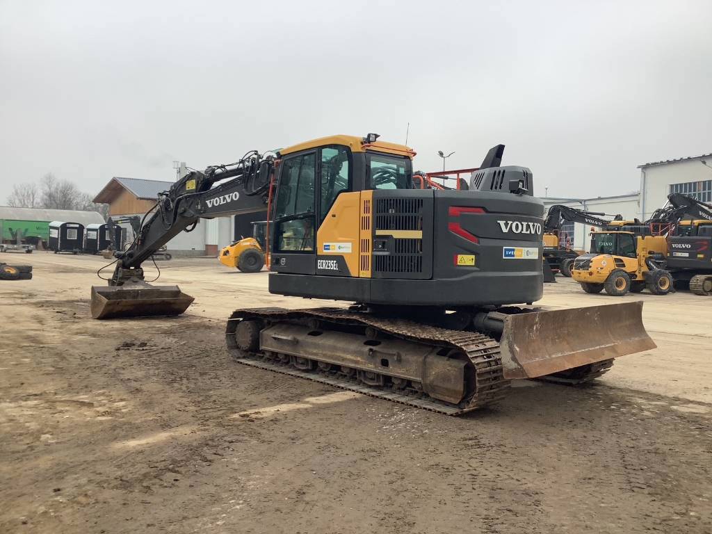 volvo-ecr-235-el,f01c8b33.jpg