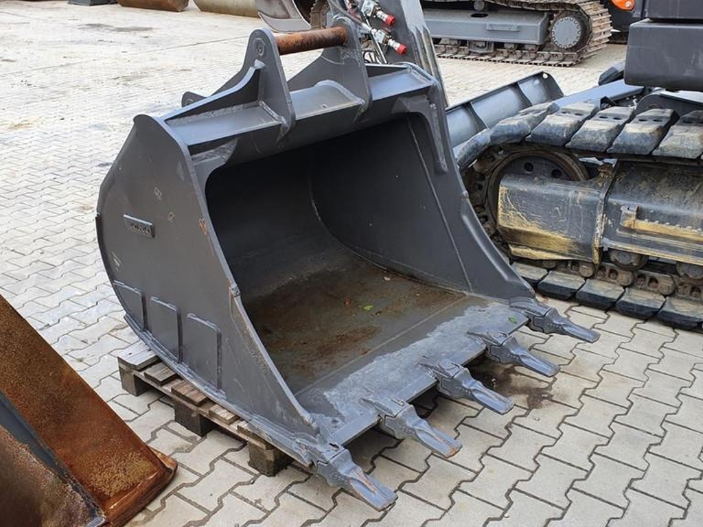 volvo-universaltiefloffel-12,77a866b6-1.jpg