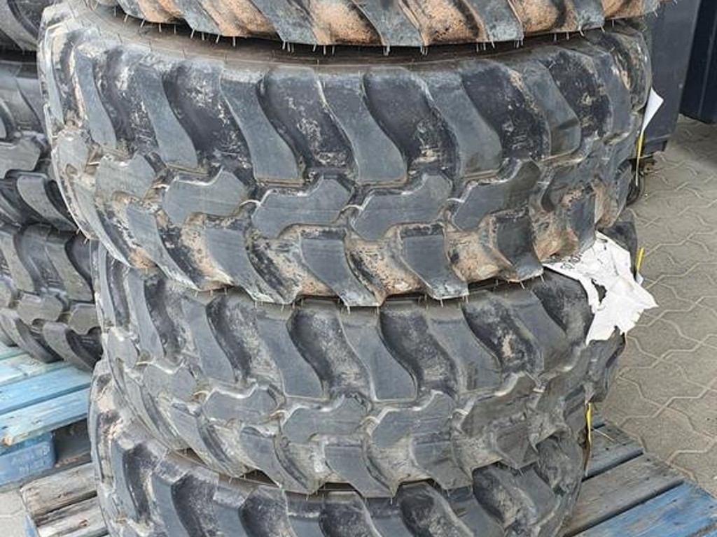 dunlop-4-x-reifen-spt9-365-7,b03da23f-2.jpg