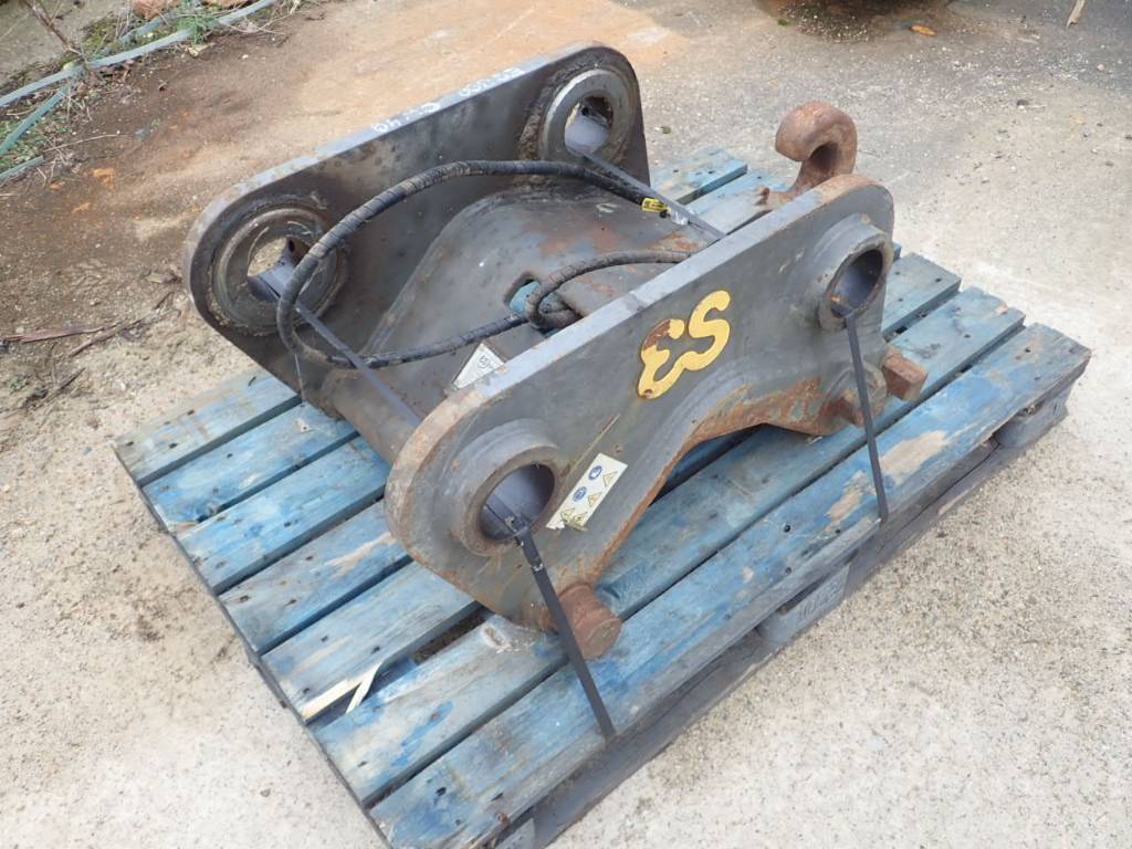 eurosteel-hydr-schnellwechsler,9bde0839.jpg