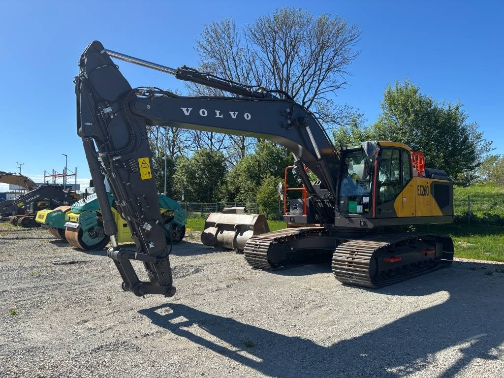 volvo-ec-260,be95ca89.jpg