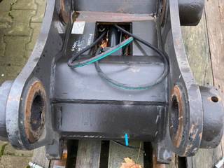 Engcon RFS2 Schnellwechsler Volvo EC250