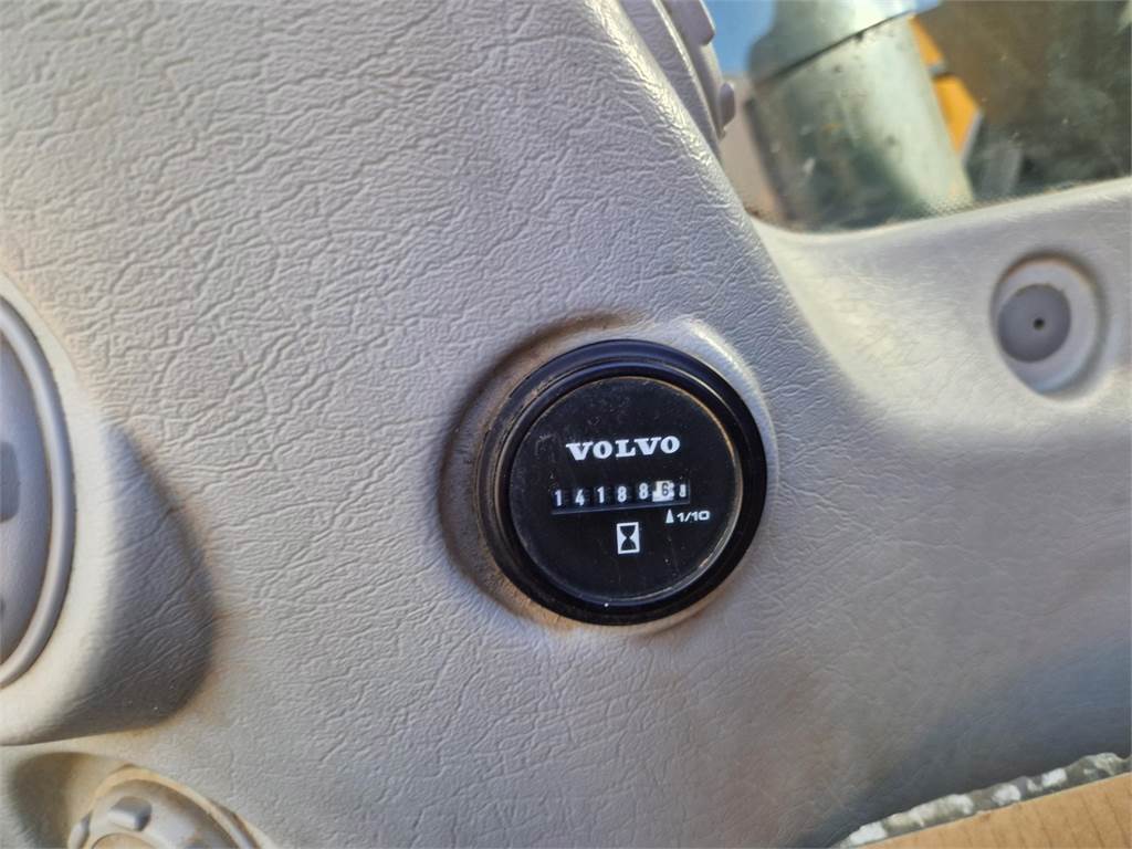 volvo-ec250e,ec250el_320200a-1000021452.jpg