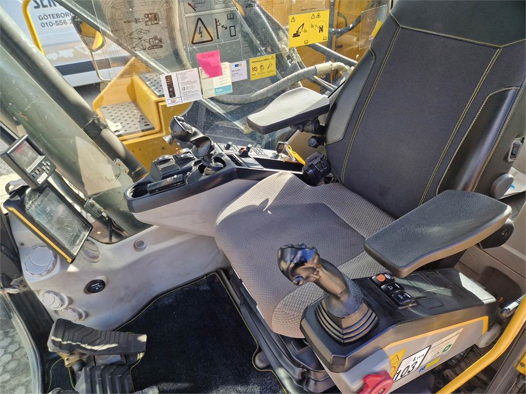 volvo-ec250e,ec250el_320200a-1000021453.jpg