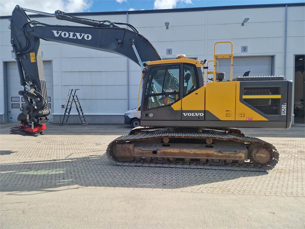 volvo-ec250el,ec250el_320200a-3.jpg