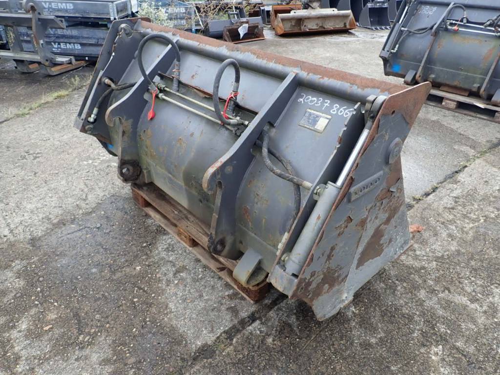 volvo-klappschaufel-0-9m3-1-90,32bb78ba.jpg